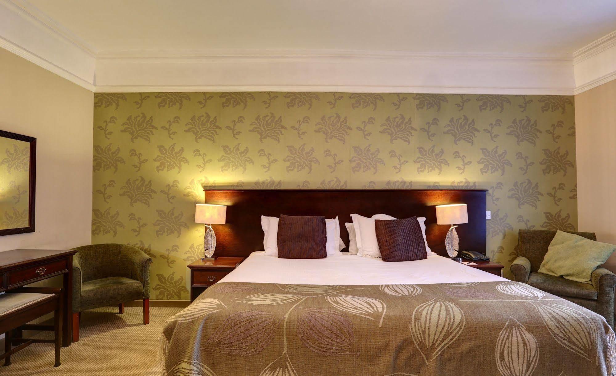 The Tontine Hotel Peebles Exterior photo